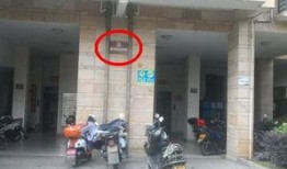 阳台街拍爆料视频,时尚潮流瞬间捕捉